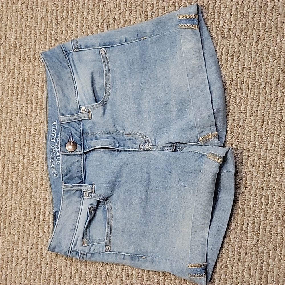 American Eagle Midi Jean Shorts Size 8
